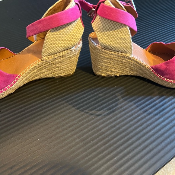 Kenneth Cole Gentle Souls Wedge - Picture 7 of 9